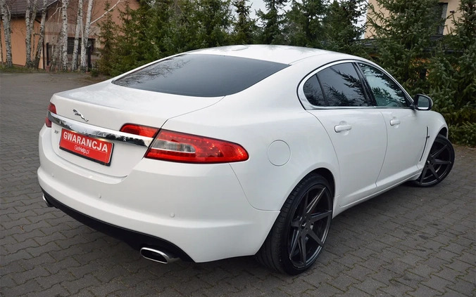 Jaguar XF cena 49900 przebieg: 219000, rok produkcji 2011 z Piwniczna-Zdrój małe 781